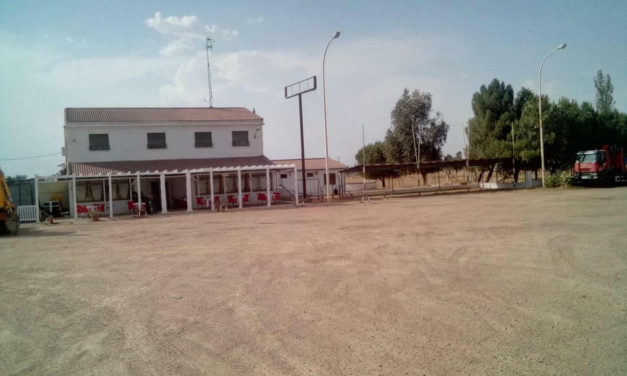 Hostal La Ponderosa Sancti Spíritus Exterior foto